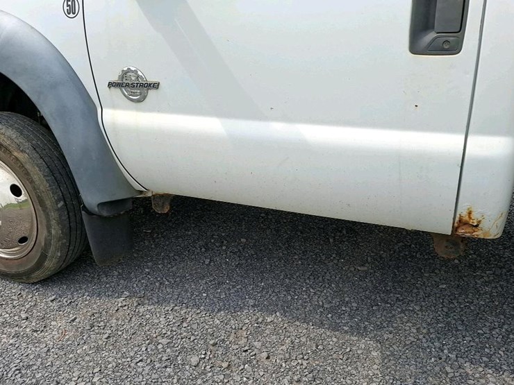 2011-ford-f550-image-20