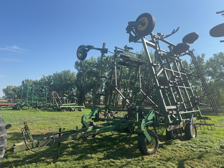 john-deere-737-image-12