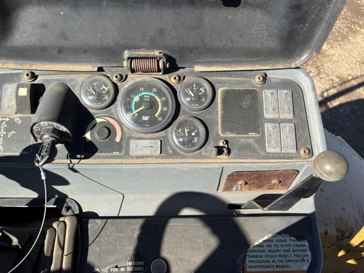 caterpillar-416c-image-45