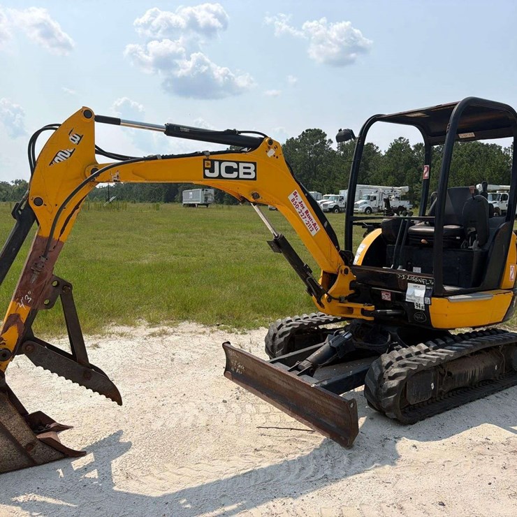 2019 JCB 8029CTS