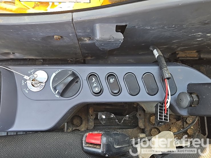 2018-komatsu-pc210-lci-11-image-81