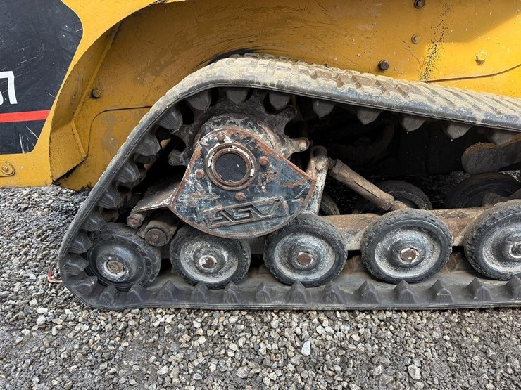 2002-caterpillar-257-image-14