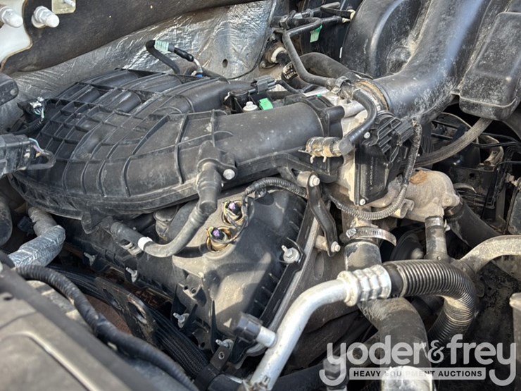 2016-ford-f150-image-19