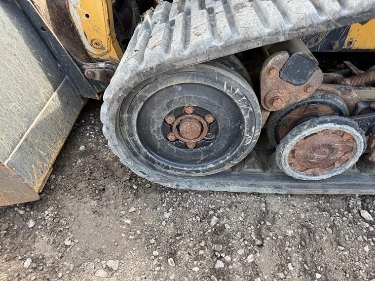 2008-caterpillar-287c-image-14