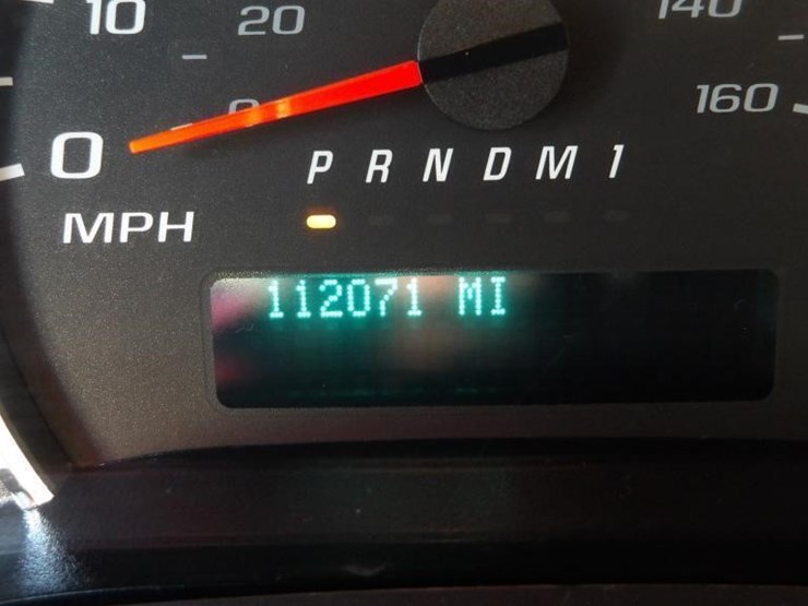 2014-chevrolet-express-3500-image-15
