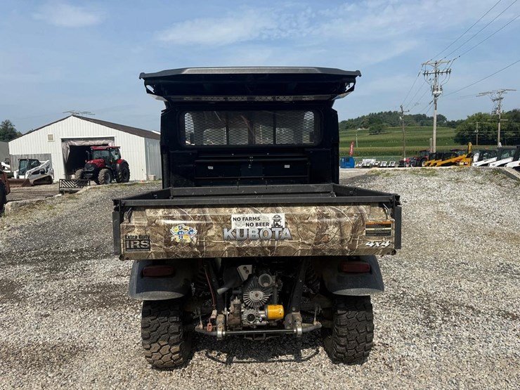2016-kubota-rtvx1140-image-3