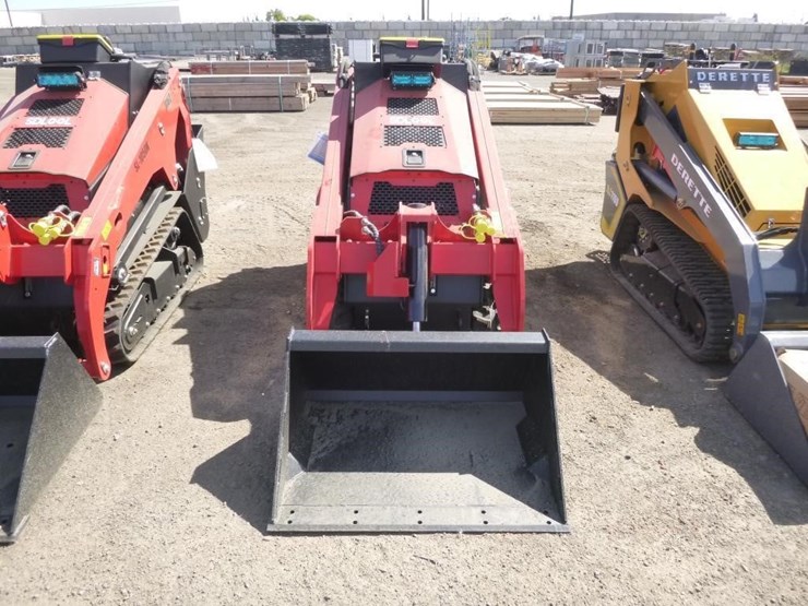 sdlool-1050k-skid-steer-track-loader-image-5