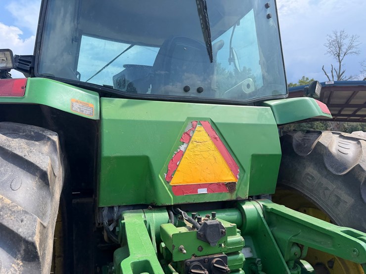 1997-john-deere-8300-image-21