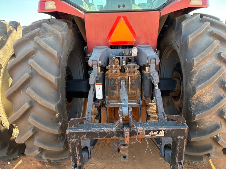 case-ih-mx270-image-6