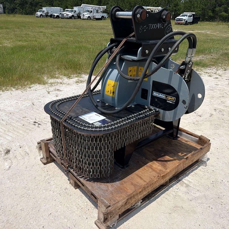 BaumaLight GXM550 Hydraulic Stump Grinder Excavator Attachment