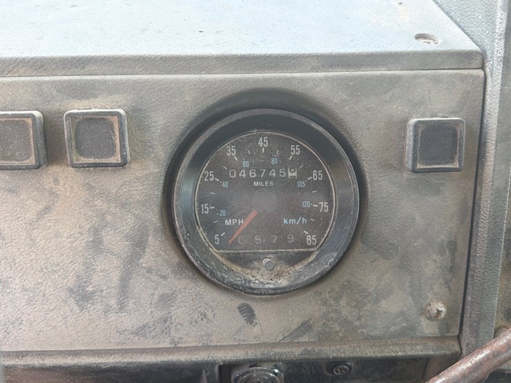 2000-mack-dm690sx-image-18