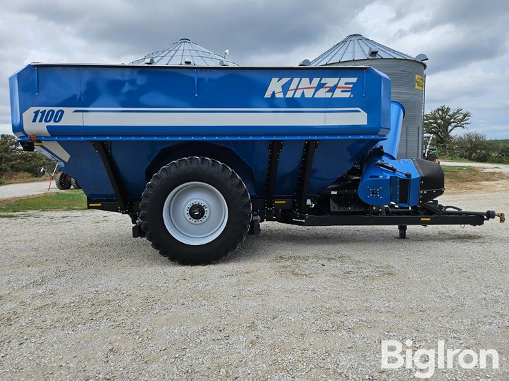2014-kinze-1100-image-4