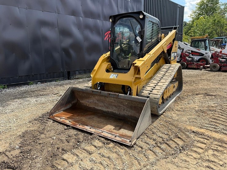 2018-caterpillar-299d2-xps-image-8
