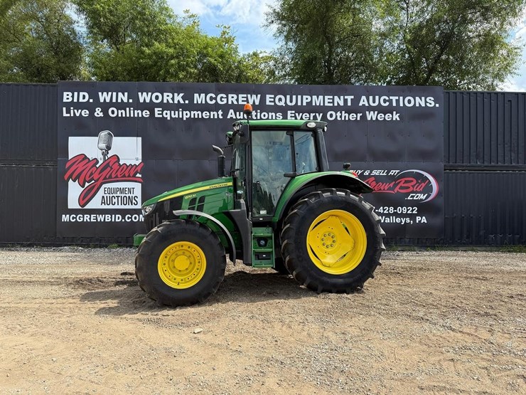 2020-john-deere-6110m-image-1