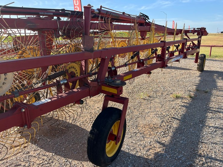 2013-new-holland-ht154-image-3