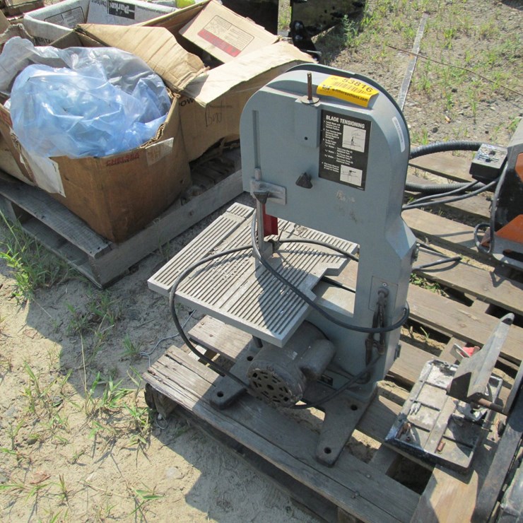 #53816 • Delta Bandsaw INV#53816