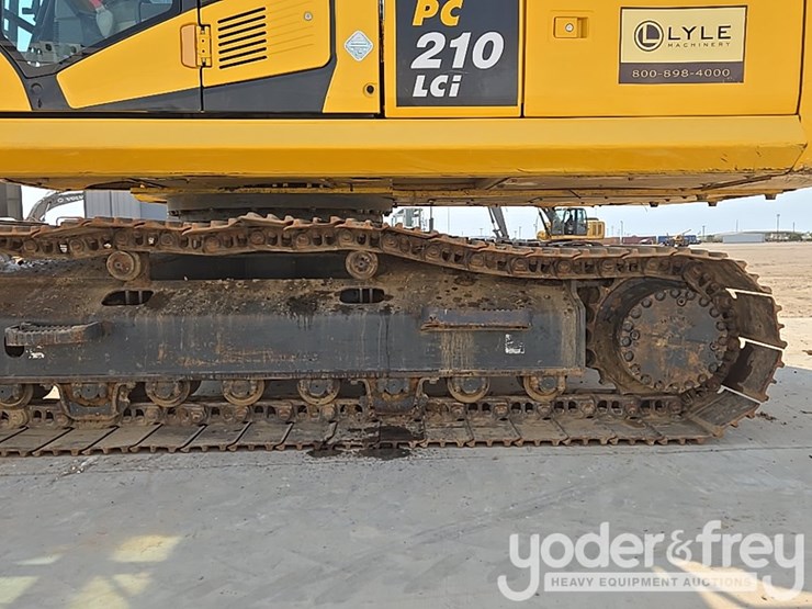 2018-komatsu-pc210-lci-11-image-11