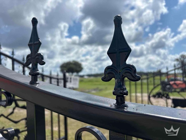 2026-greatbear-14ft-bi-parting-iron-gate-deer-style-image-5