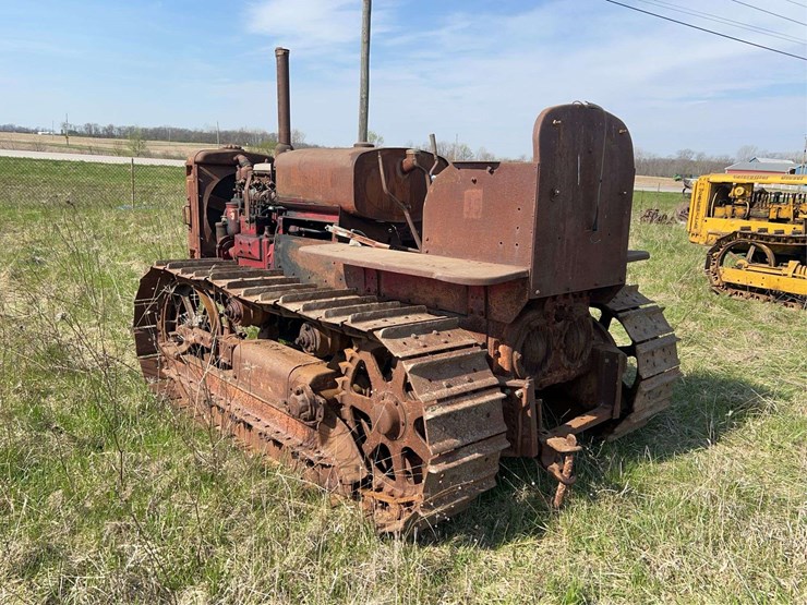 mccormick-deering-td-35-diesel-crawler-image-3