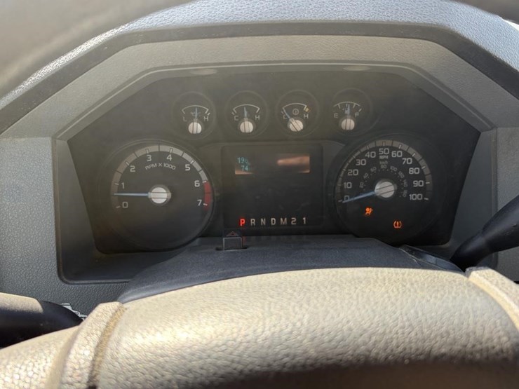 2011-ford-f250-image-16