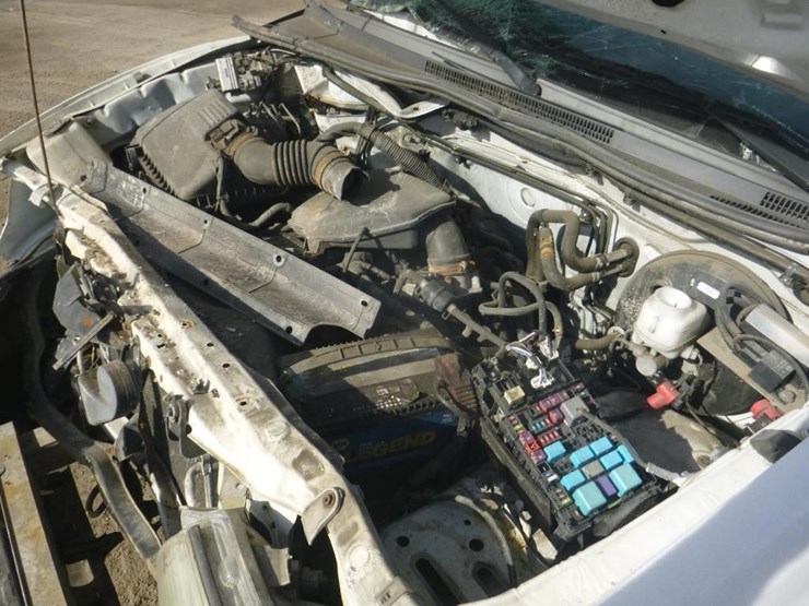 2013-toyota-tacoma-image-7
