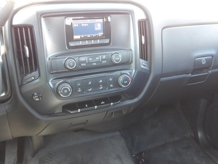 2014-chevrolet-silverado-1500-image-17
