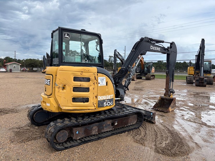 2017-deere-50g-image-6