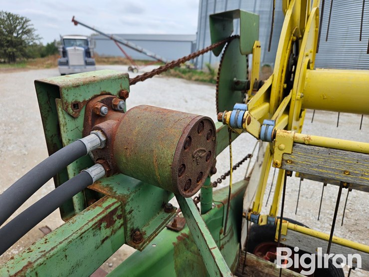 john-deere-213-image-13