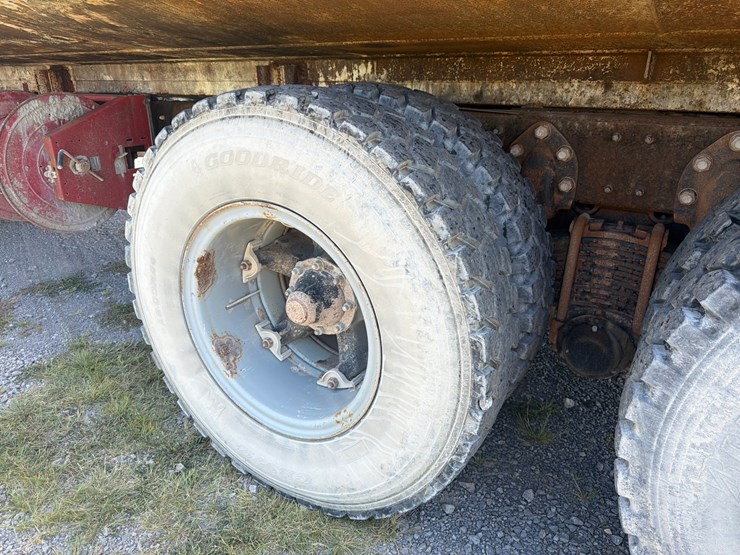 2000-mack-dm690sx-image-8