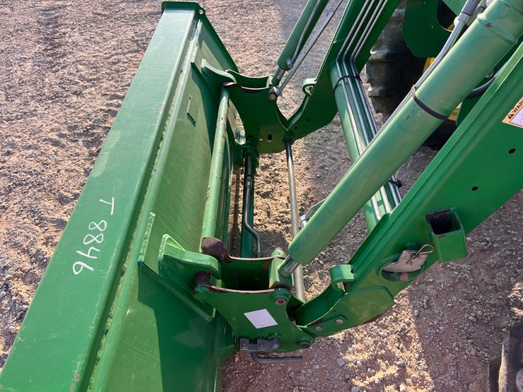 2009-john-deere-5101e-image-3