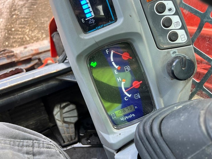 kubota-svl97-2-image-19