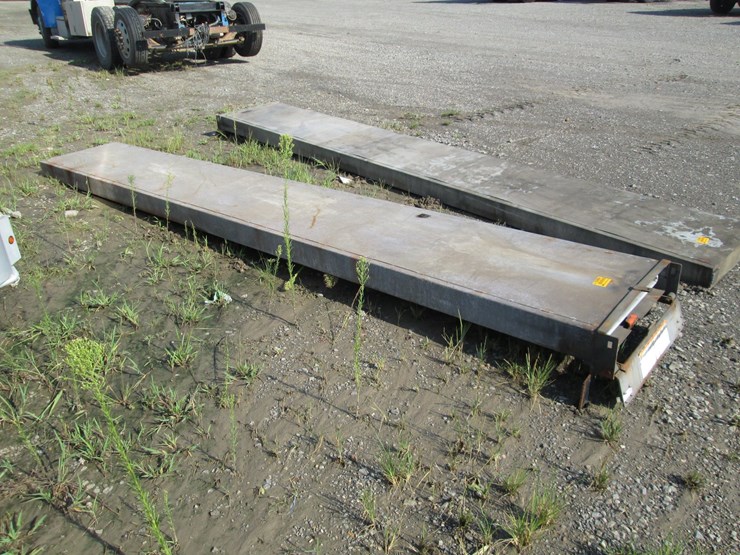 #53869-•-15'-box-truck-ramp-inv#53869-image-2