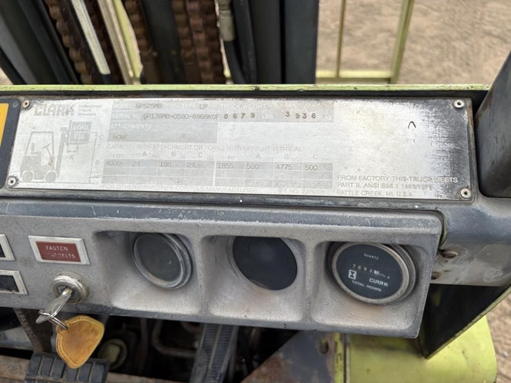 clark-gps25mb-image-35