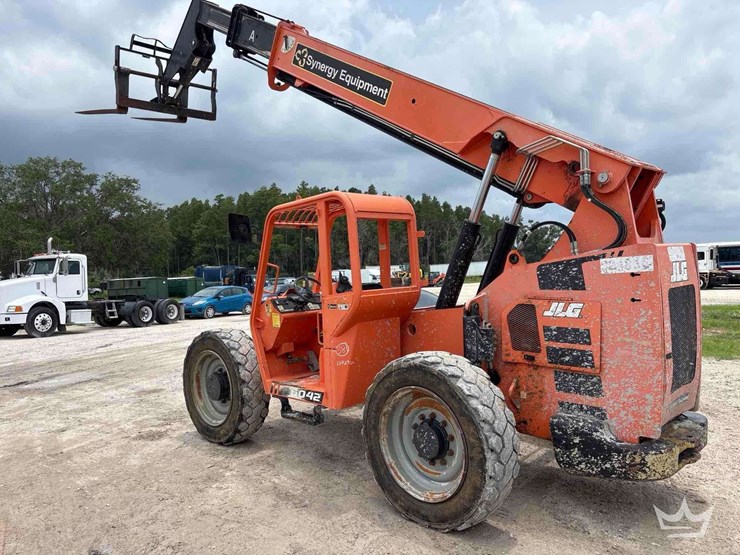 2019-jlg-6042-6,000lb-4x4-rough-terrain-telehandler-image-4