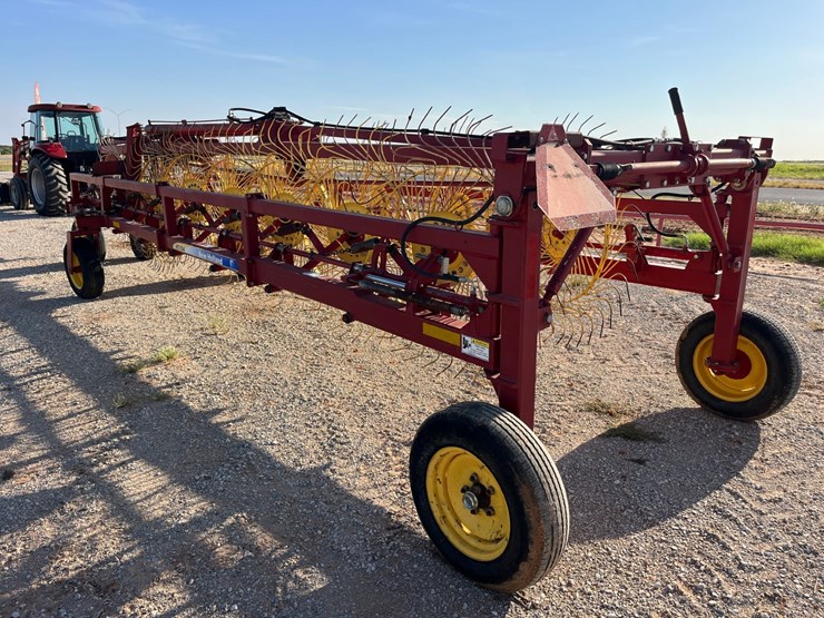 2013-new-holland-ht154-image-16