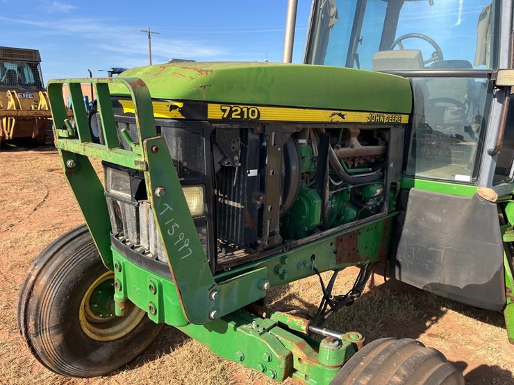 1997-john-deere-7210-image-2