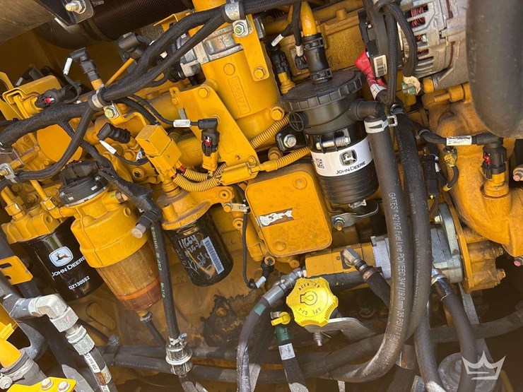 2019-deere-624l-image-9