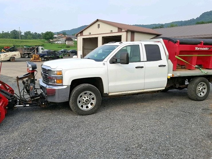 2015-chevrolet-2500-image-7