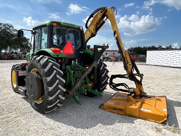 john-deere-6125m-image-4