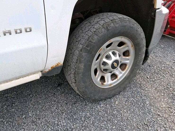 2015-chevrolet-2500-image-27