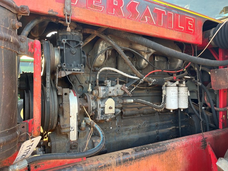 1978-versatile-835-image-3