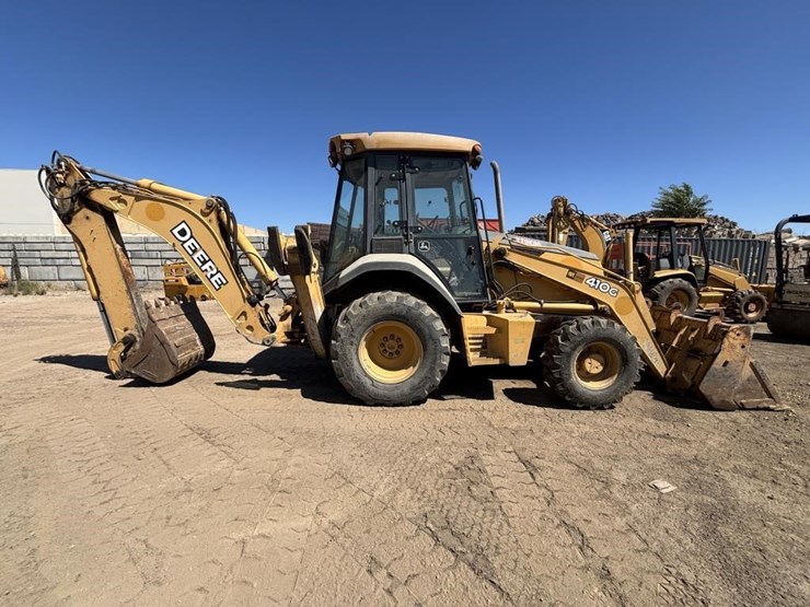 deere-410g-image-7