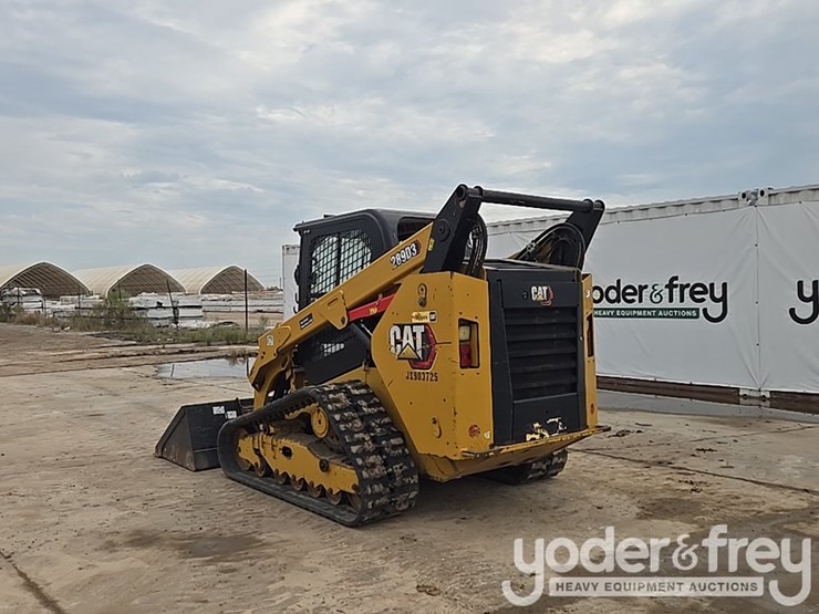 2020-caterpillar-289d3-image-3