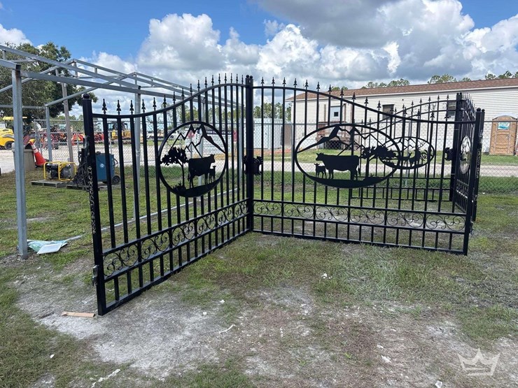 2026-greatbear-20ft-bi-parting-iron-gate-cow-style-image-3