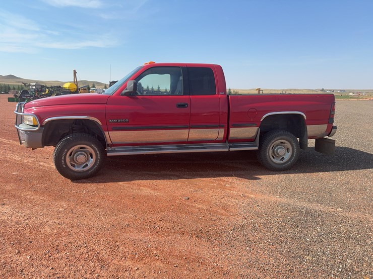 1999-dodge-ram-1500-image-2