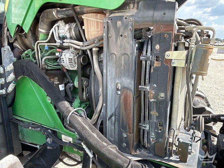 john-deere-6125m-image-9