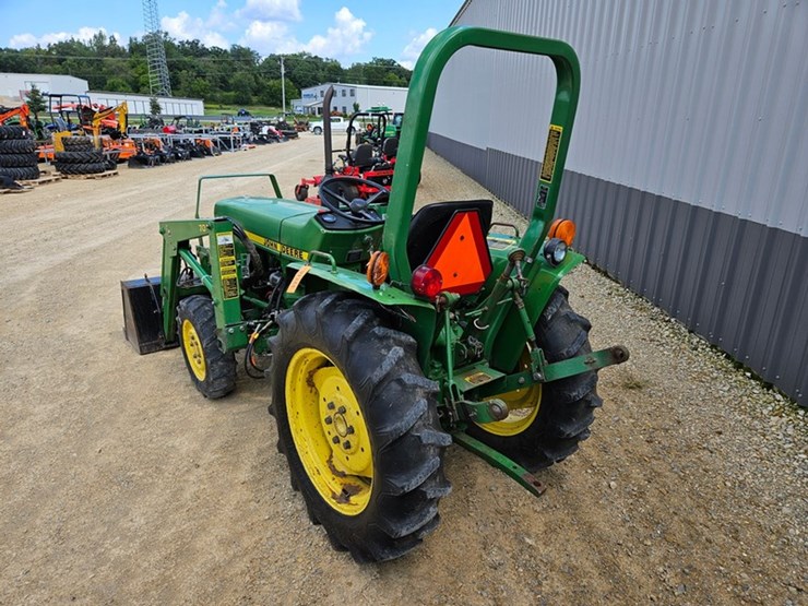 john-deere-750-image-3