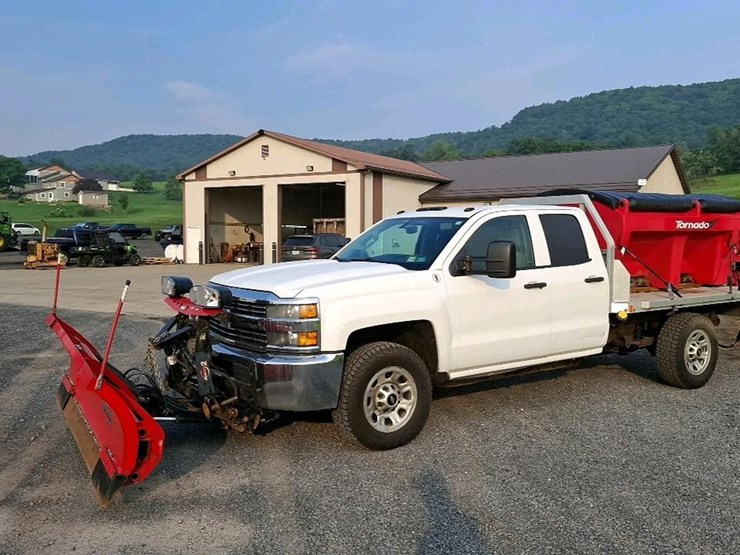2015-chevrolet-2500-image-7