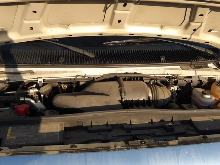 2009-ford-e350-image-9