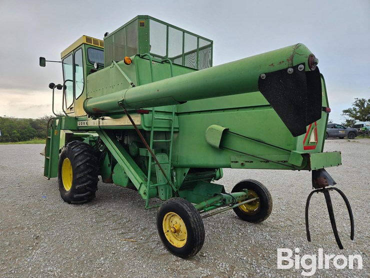 1975-john-deere-3300-image-7